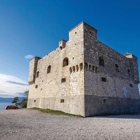 Apartman Nina 2 Senj  Exteriér fotografie